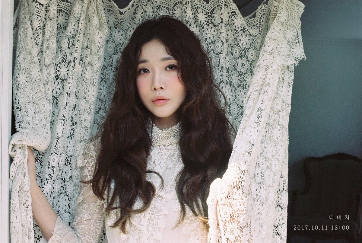 Lee Hae Ri ket hon anh 1