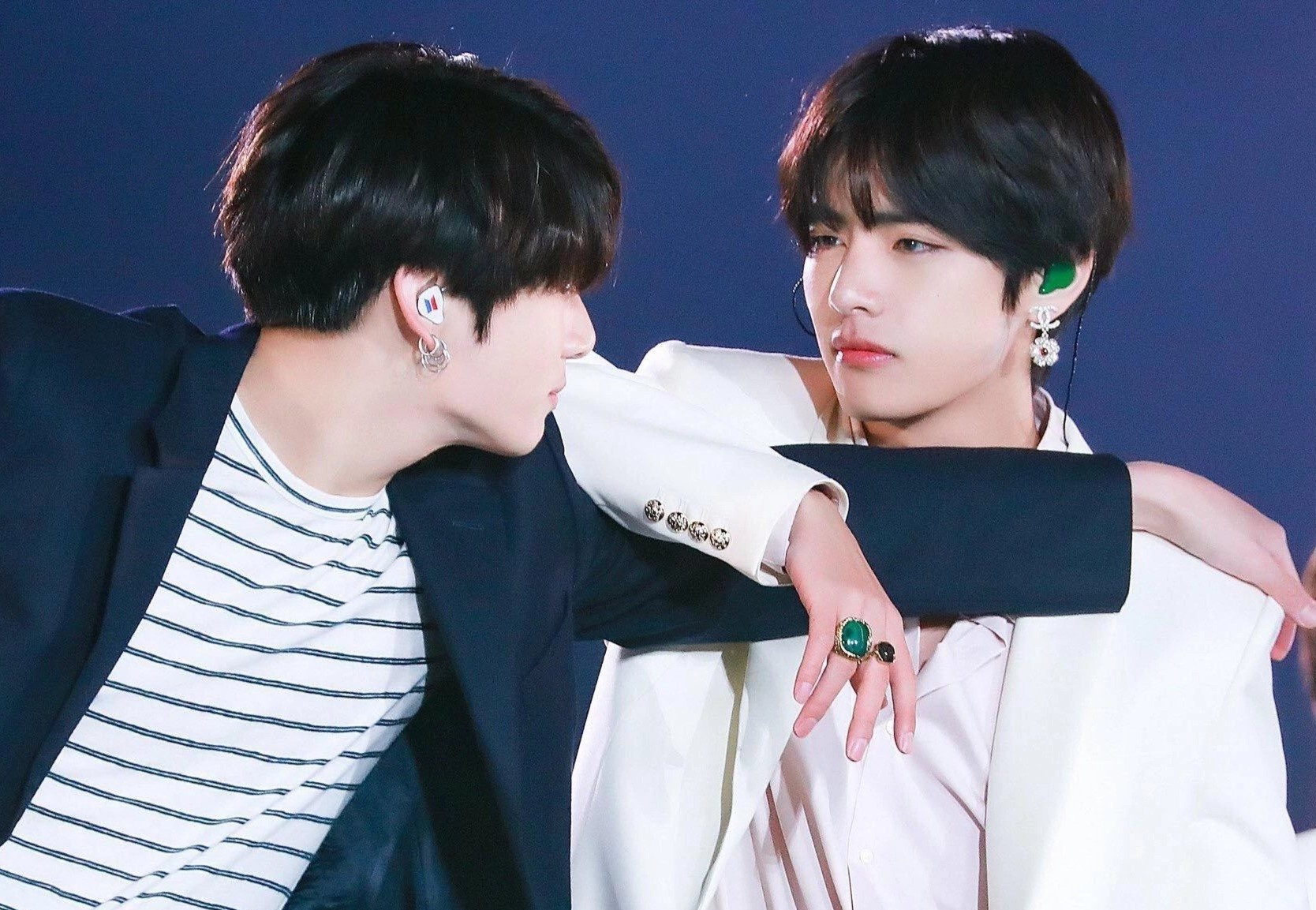 Doan phim phan hoi viec dung ten, ngay sinh cua BTS cho nguoi chet hinh anh