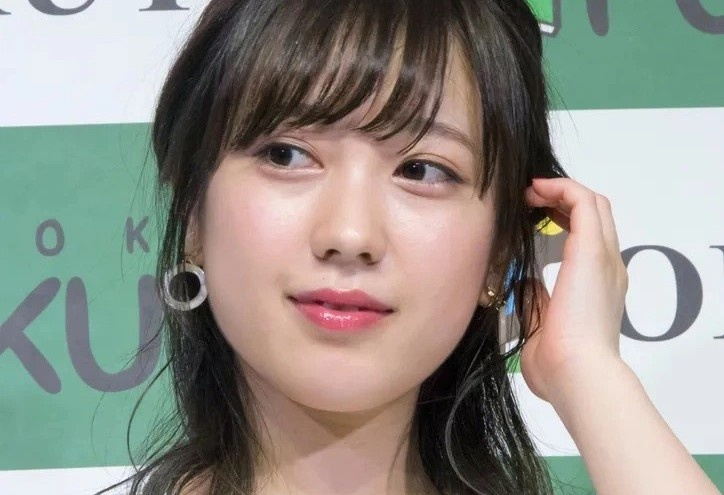 Nu ca si Nhat Ban khien fan soc khi chuyen huong dong phim 18+ hinh anh