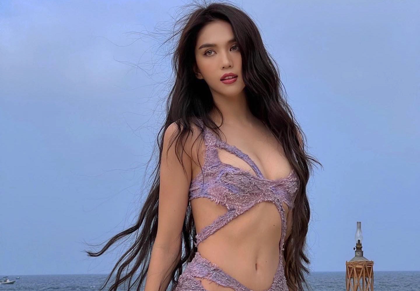 Tai tieng cua Ngoc Trinh hinh anh