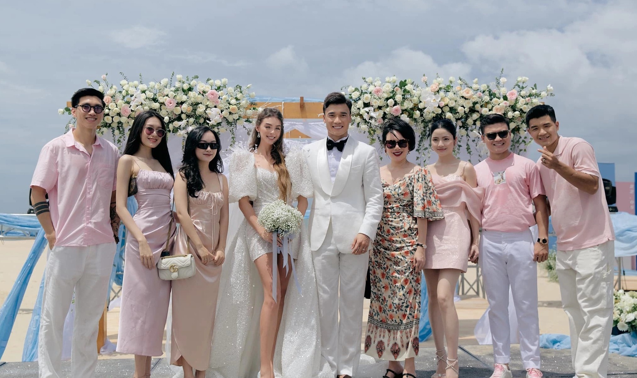 hon le cua Bui Tien Dung Dianka Zakhidova anh 11