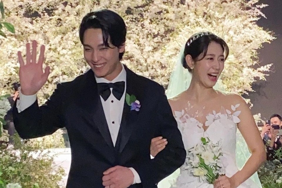 Park Shin Hye sinh con hinh anh