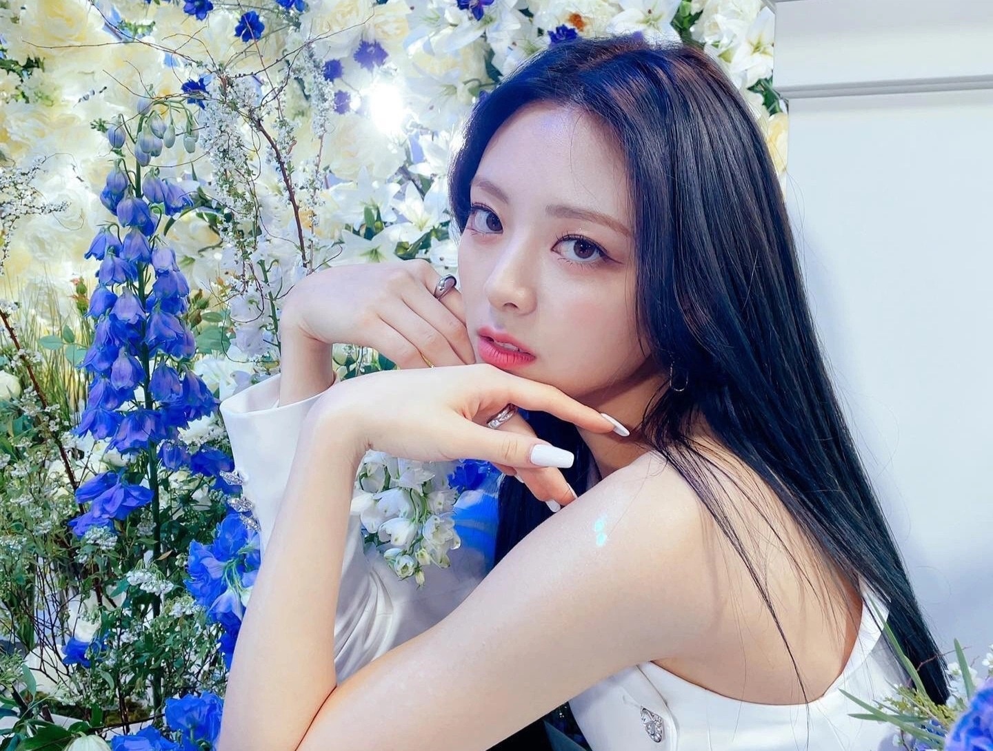 Yuna ITZY ảnh 8 Yuna ITZY anh 8
