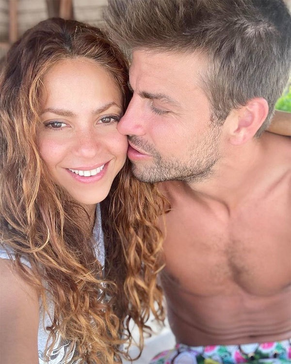 Gerard
Pique va Shakira anh 1