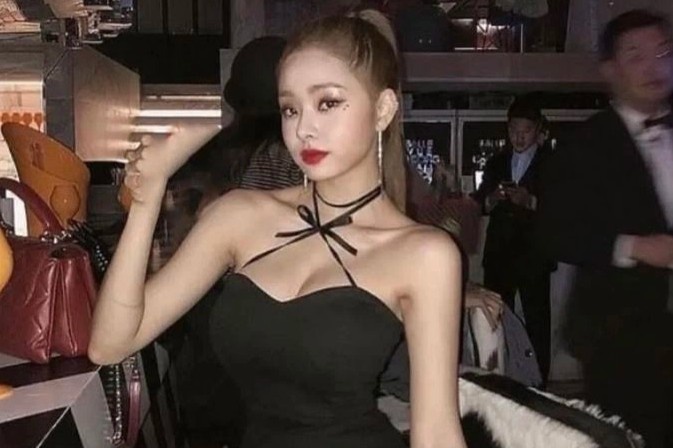 Song Ji A toi hop dem gay tranh cai hinh anh