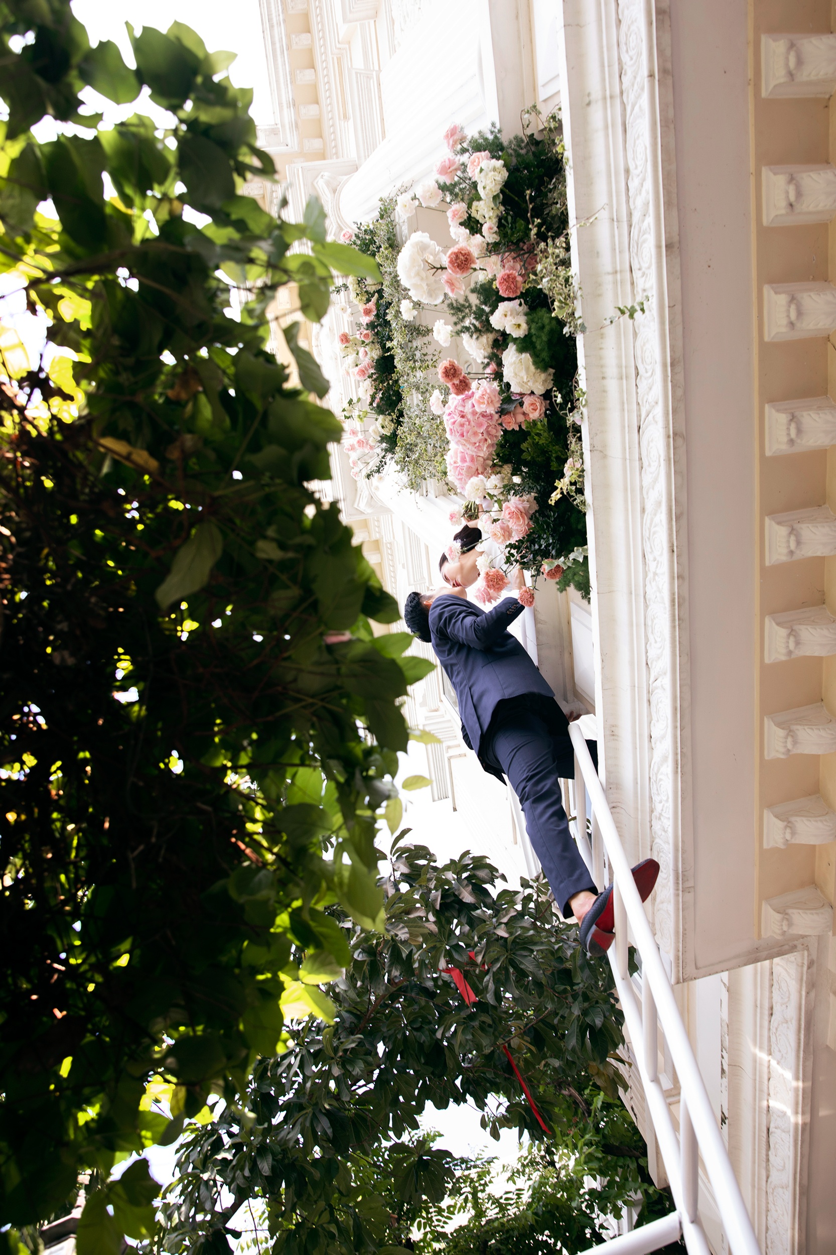 le ruoc dau minh hang anh 7