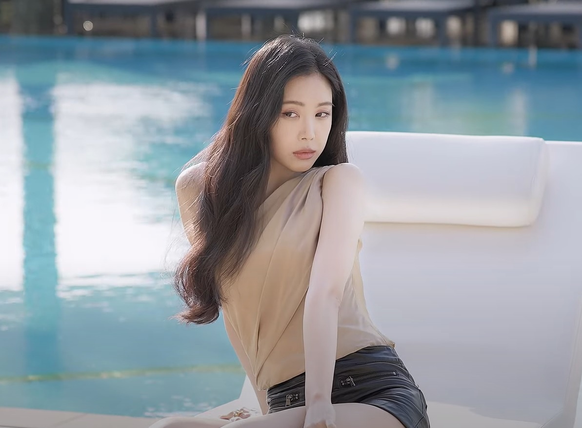 son na eun phẫu thuật thẩm mỹ ảnh 3 son na eun phau thuat tham my anh 3