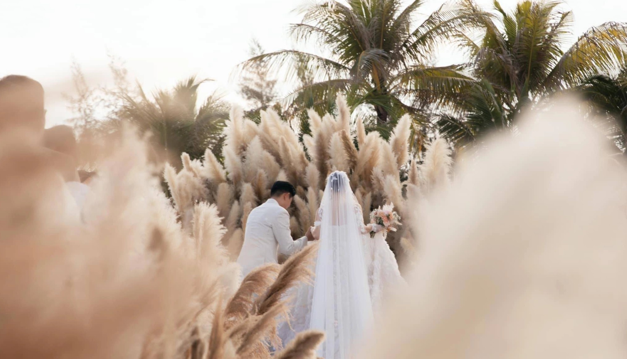 Hon le minh hang anh 6