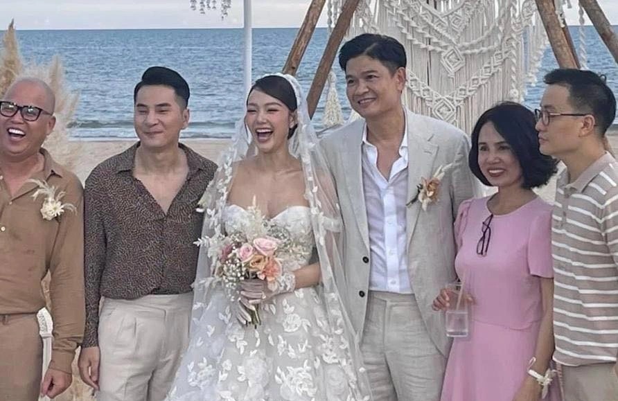 hon le cua minh hang anh 1