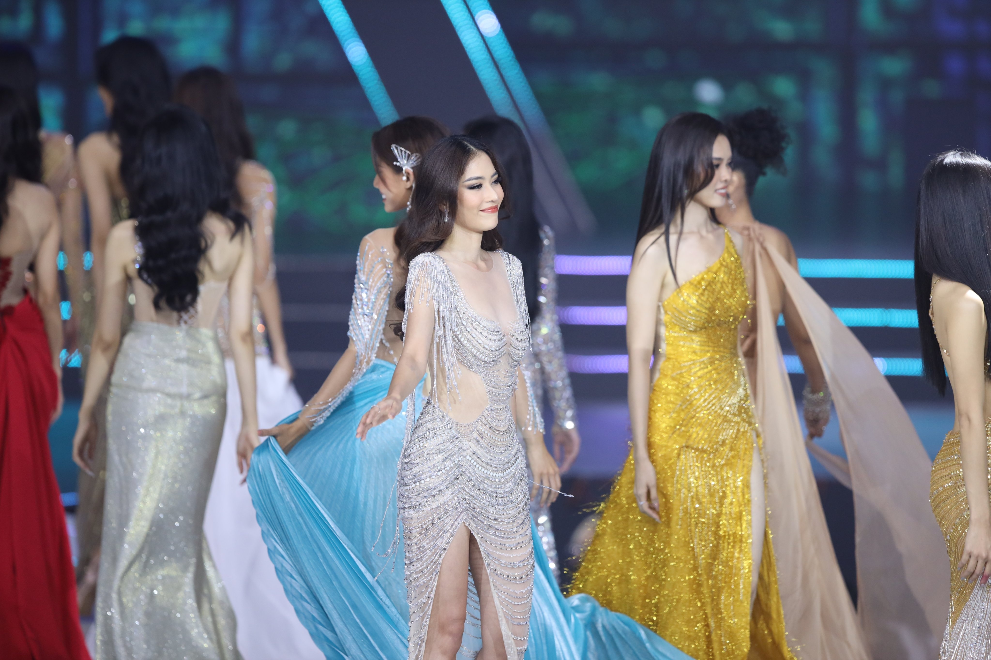 Nguyen Thi Le Nam Hoa hau hoan vu anh 1