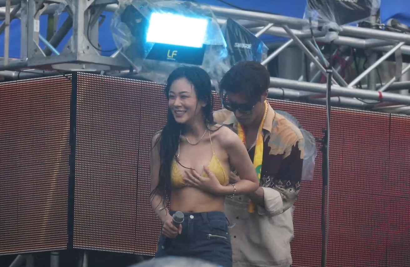 Bibi Waterbomb Seoul 2022 ảnh 3 Bibi Waterbomb Seoul 2022 anh 3