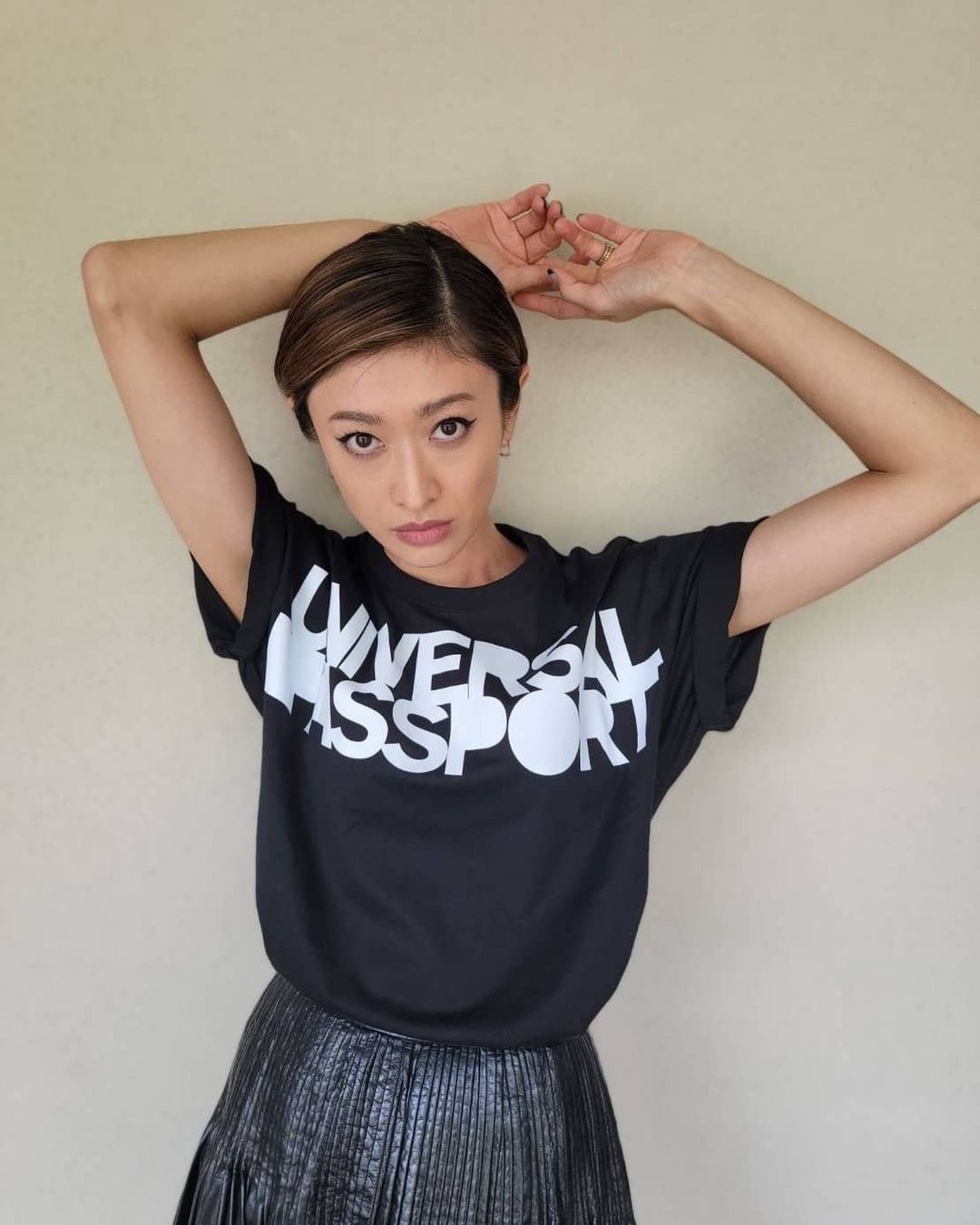 Shun Oguri lo anh thac loan anh 12