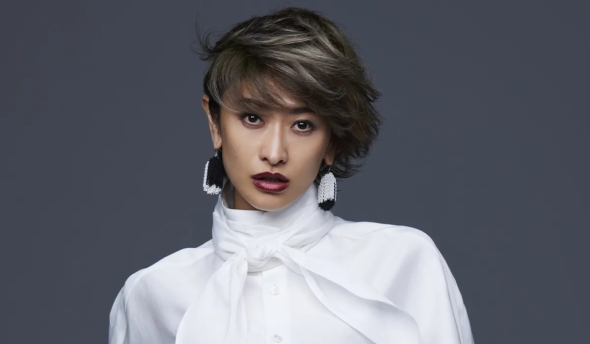 Shun Oguri lo anh thac loan anh 3