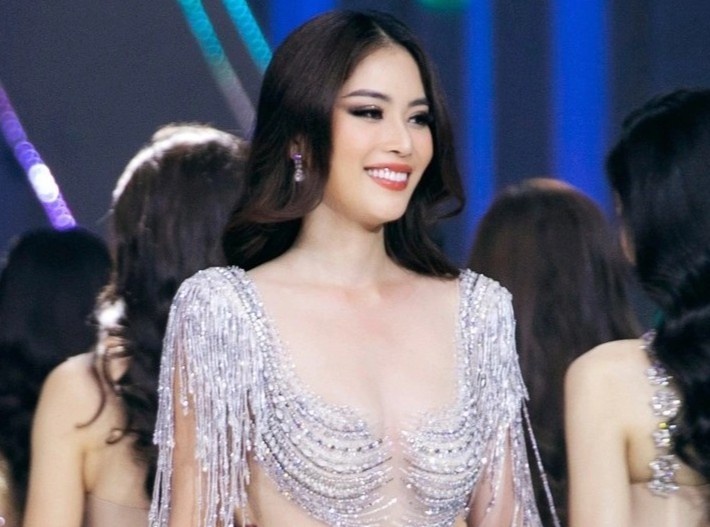 Nhung nguoi cong khai gioi tinh o showbiz Viet hinh anh