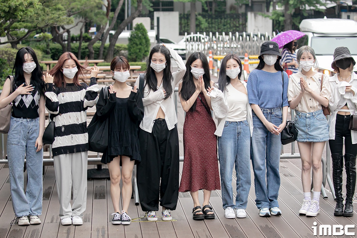 fromis_9 bi chi trich anh 1