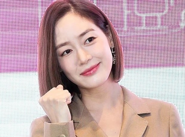 Tuoi 41 cua bieu tuong nhan sac Kpop hinh anh