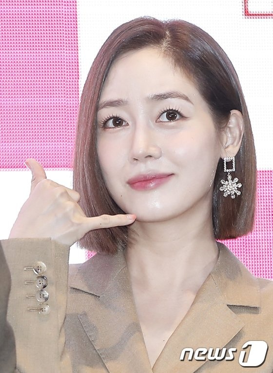Sung Yuri ảnh 1 Sung Yuri anh 1