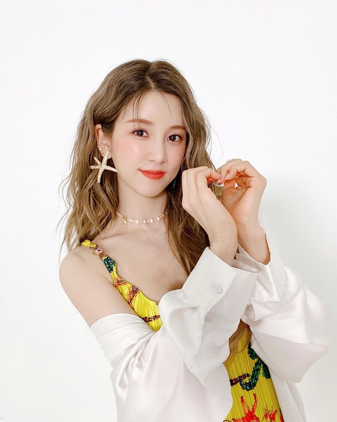 anh chua qua chinh sua cua Chorong anh 4