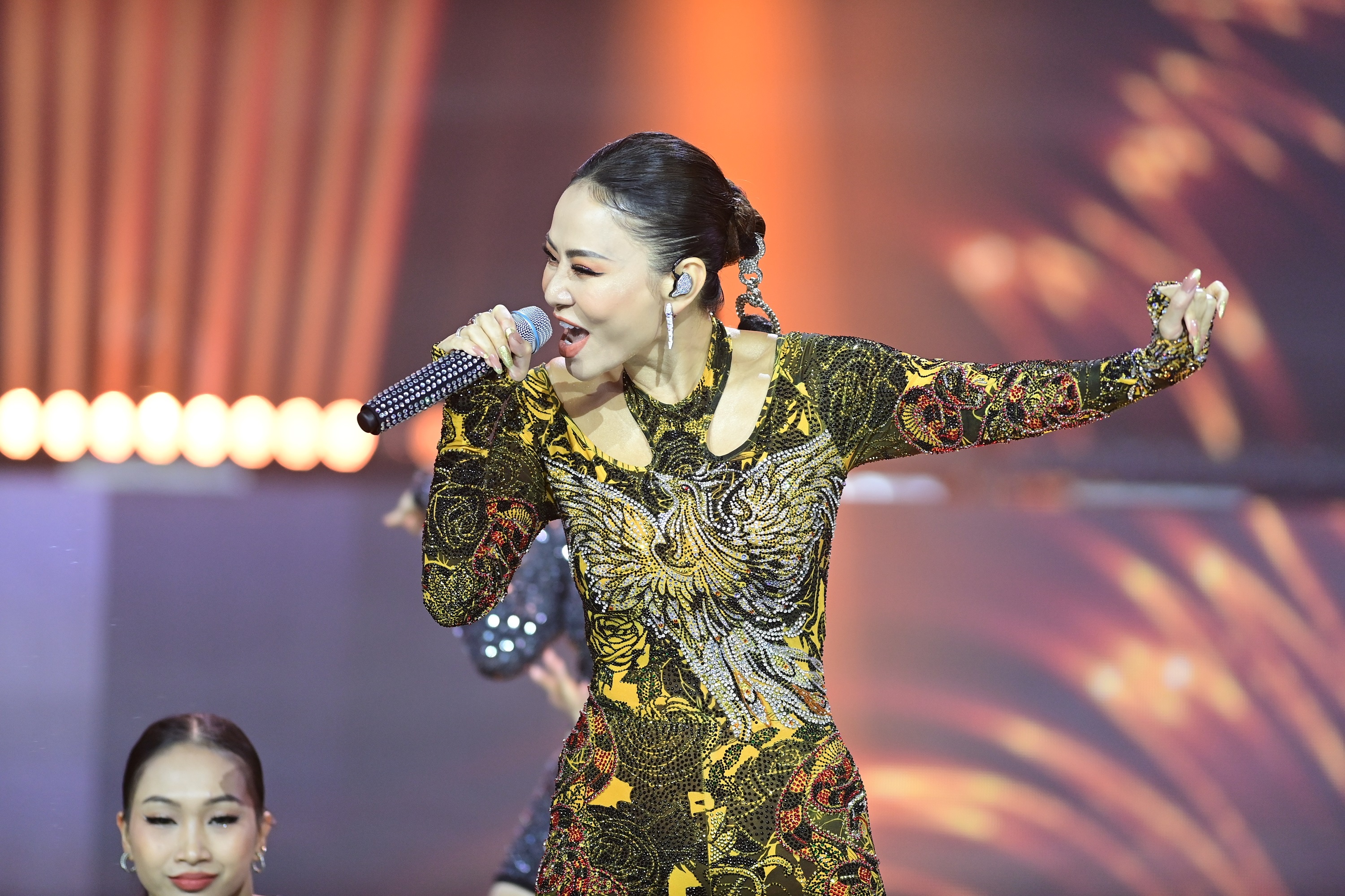 chung ket Hoa hau anh 1