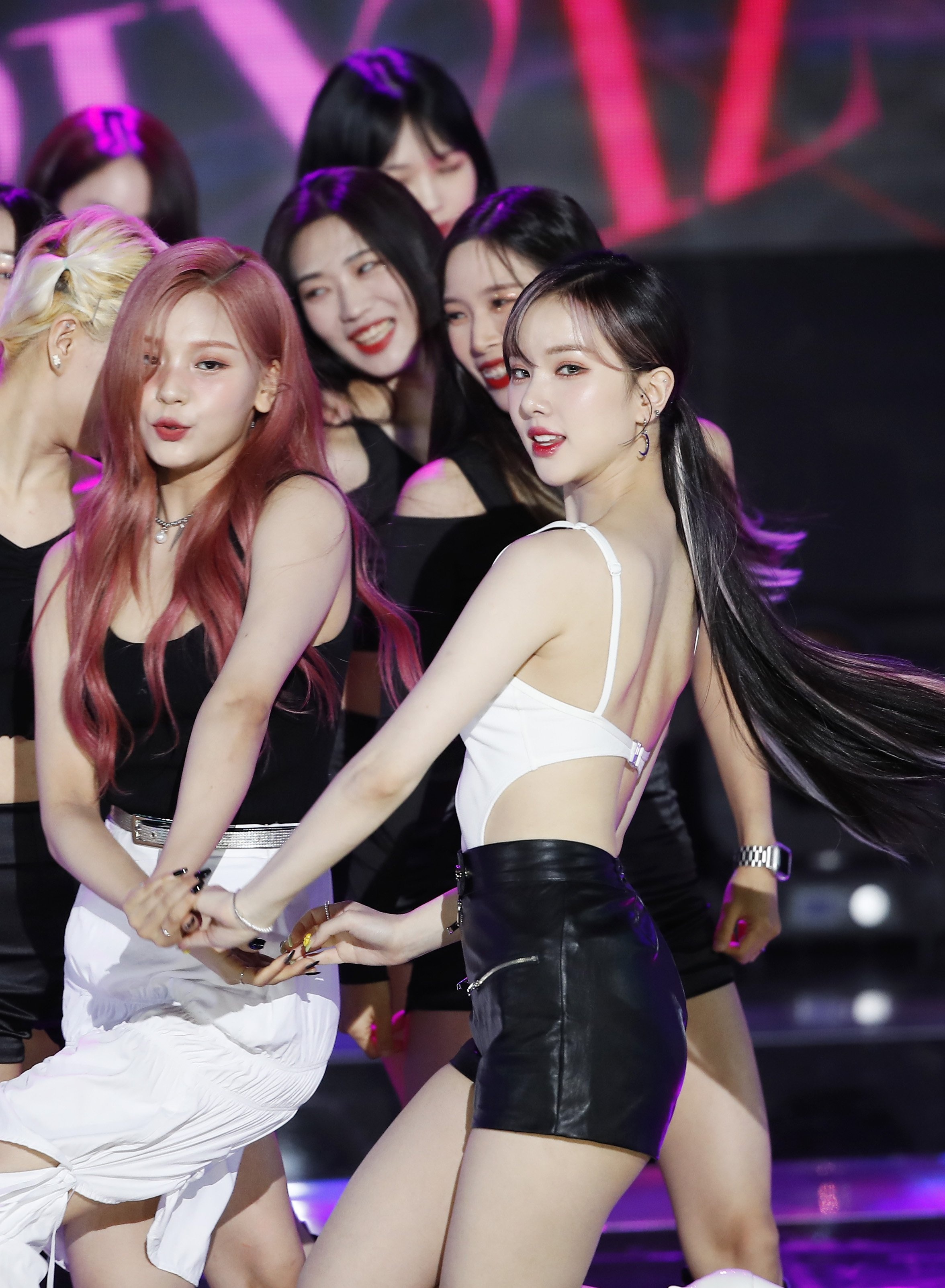 Eunha mac ao giong noi y anh 5