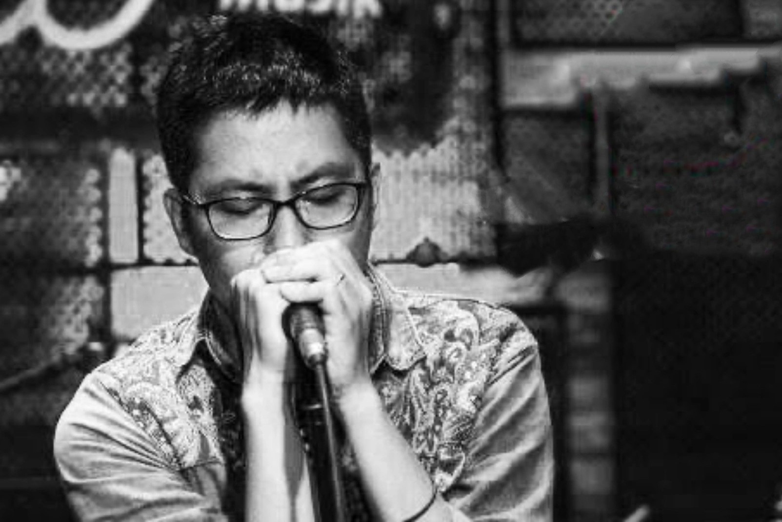 Rocker, nha bao Xuan Thi qua doi hinh anh