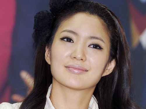 Vu bat nat kinh khung nhat lich su Kpop hinh anh