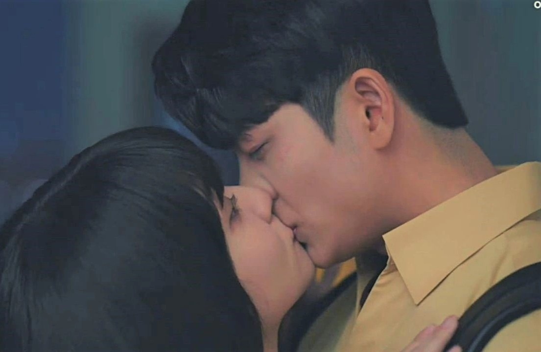 Hau truong canh hon o bo phim noi tieng nhat Han Quoc hien nay hinh anh