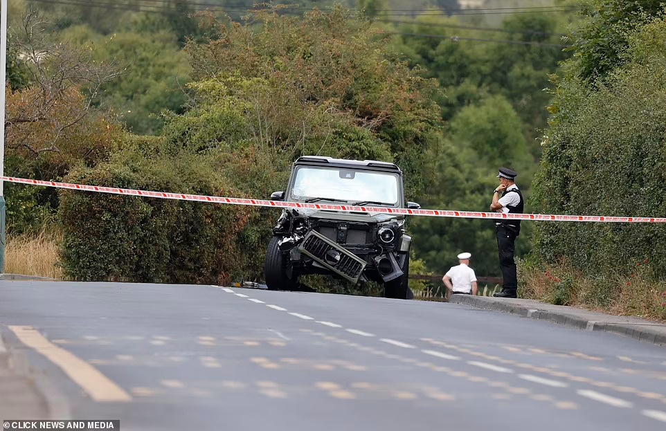 Kem Cetinay tai nạn ảnh 2 Kem Cetinay tai nan anh 2