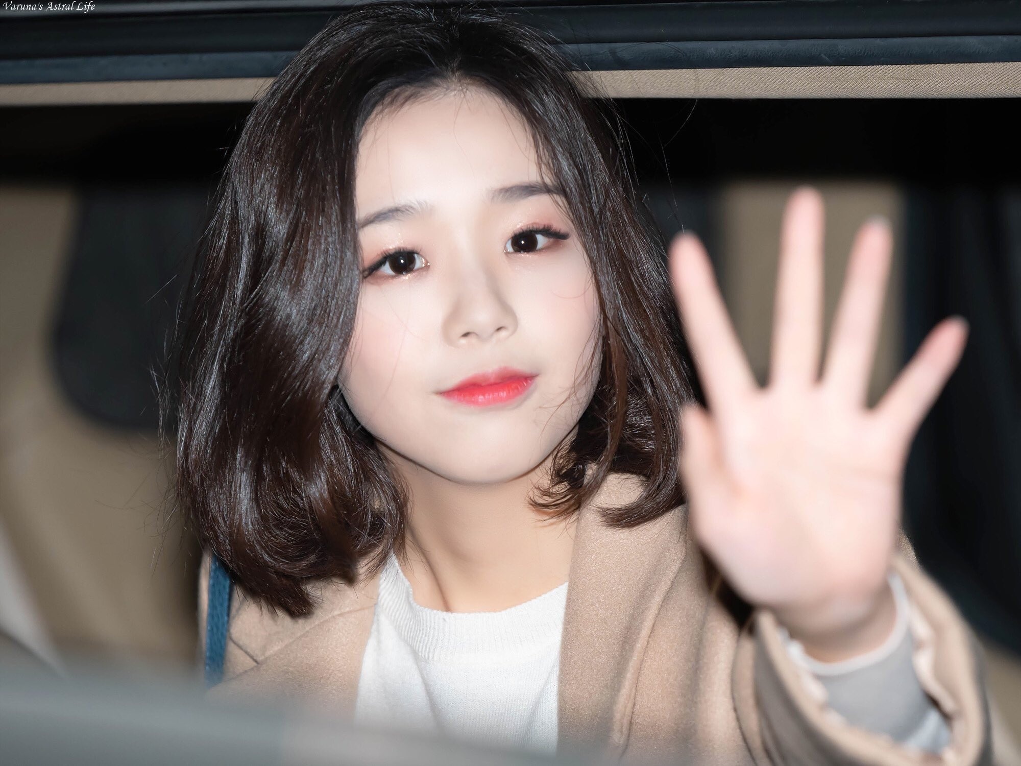 Nu ca si roi nuoc mat noi ve viec noi tieng nam 13 tuoi hinh anh