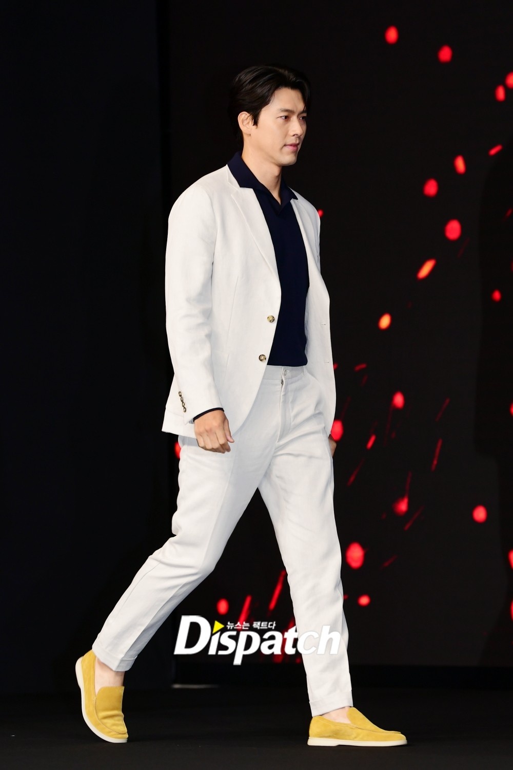 Hyun Bin sau ket hon anh 4