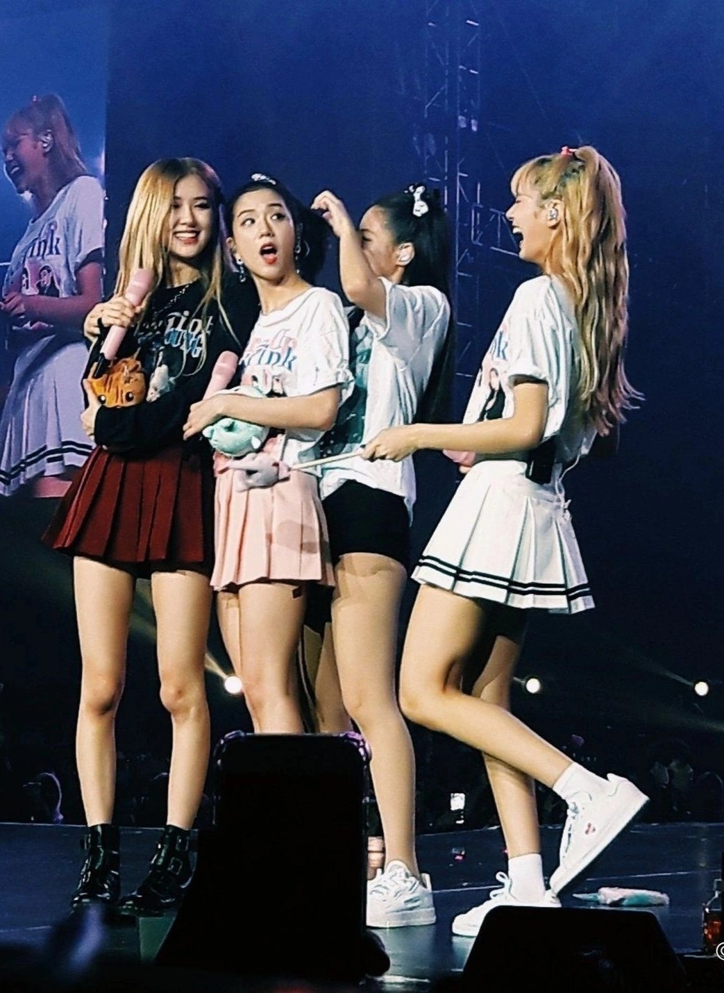 trang phục của blackpink ảnh 2 trang phuc cua blackpink anh 2