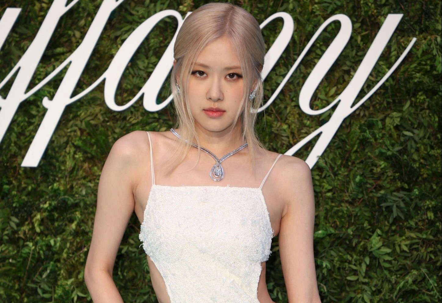 Nhung lan BlackPink gay tranh cai ve trang phuc hinh anh