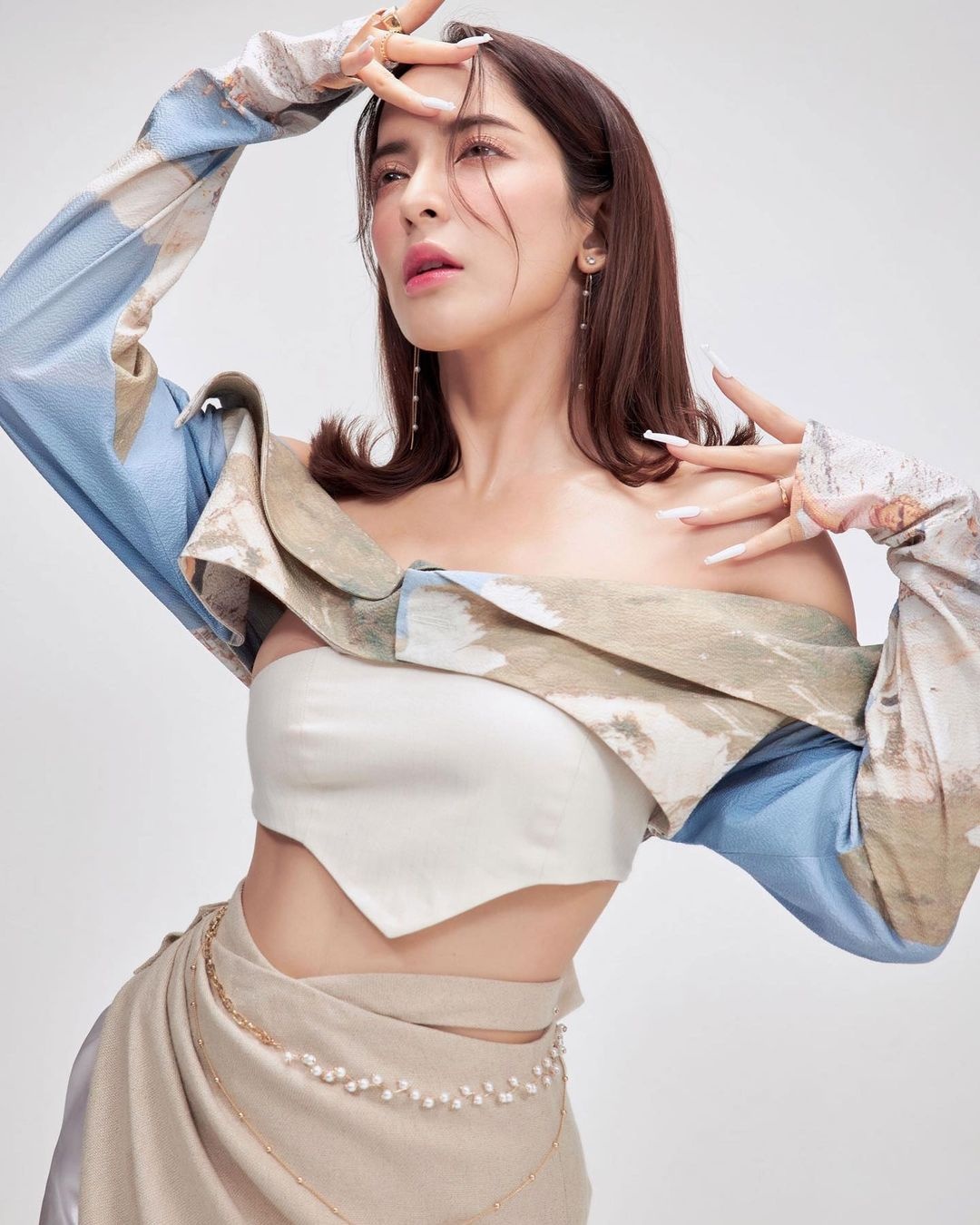 Pinky
Savika lua dao anh 8