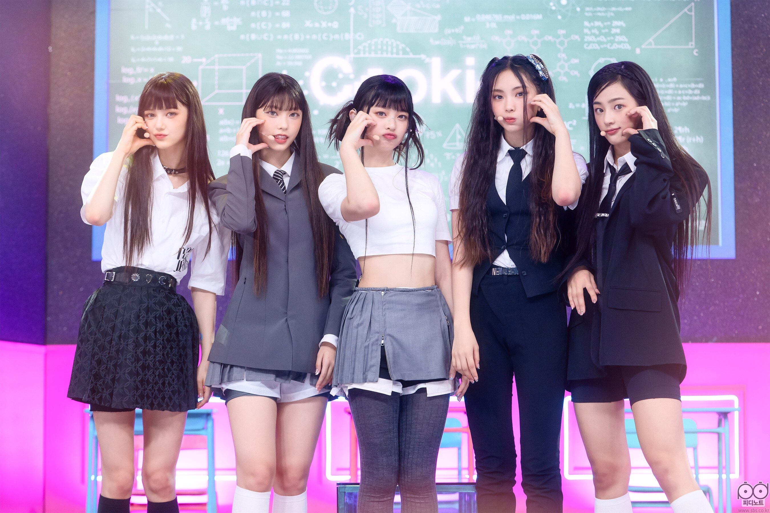 NewJeans gay tranh cai anh 1