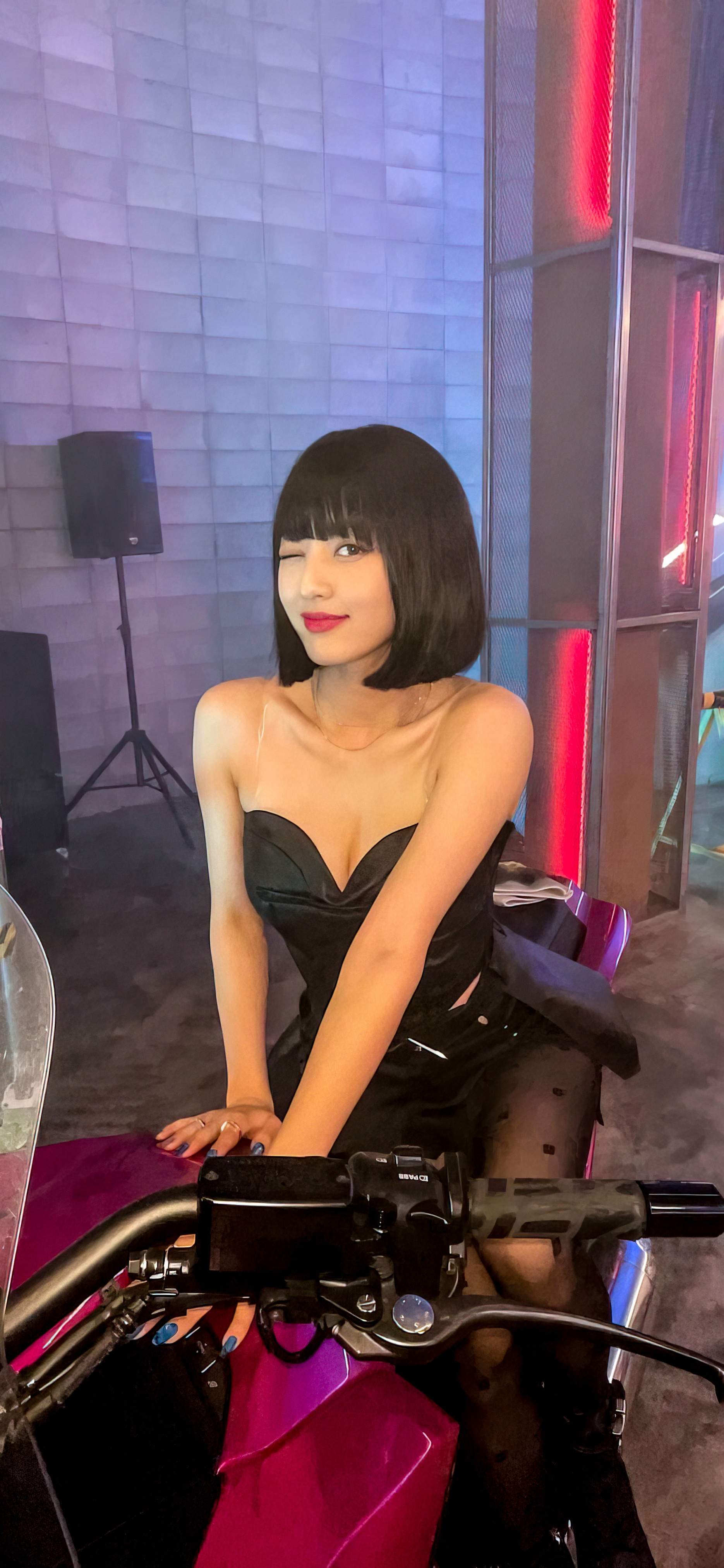 TWICE mặc gợi cảm ảnh 11 TWICE mac goi cam anh 11