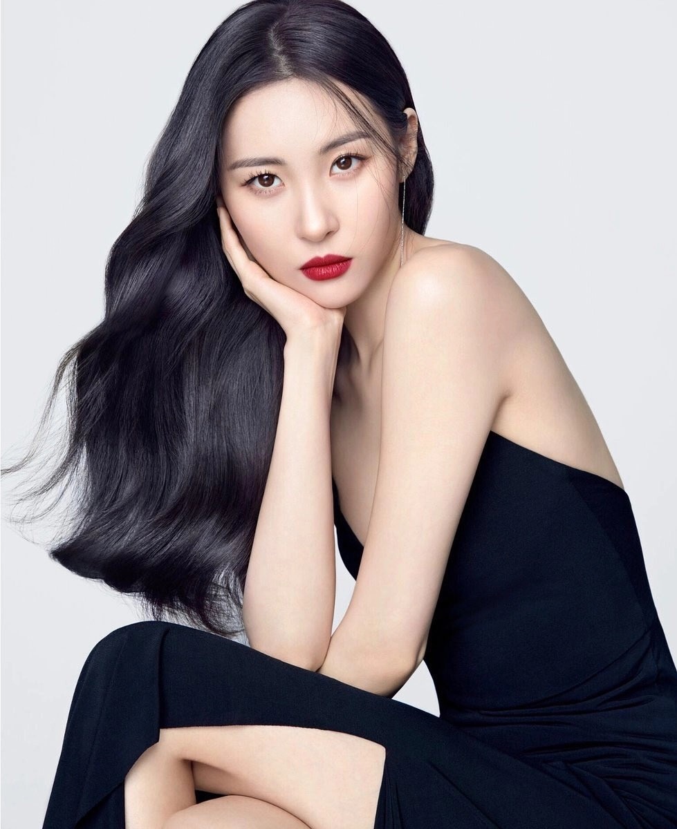 nu hoang quyen ru kpop anh 1