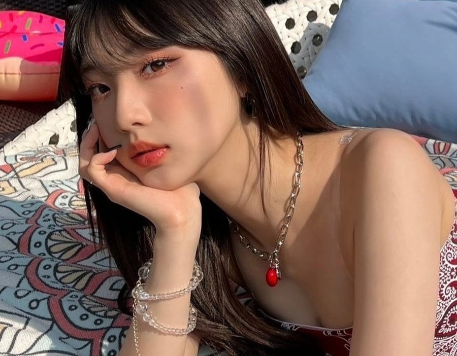 Nhom nhac nu bi boc lot hinh anh