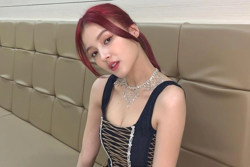 Van nan nghe si Han bi xam pham doi tu hinh anh