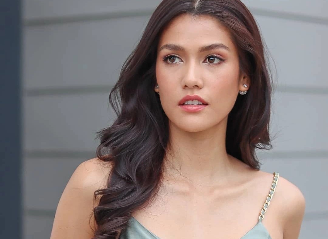 Hoa hau Hoan vu Thai Lan bi tich thu nha hinh anh