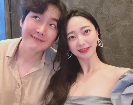 ca si bi chong danh anh 3