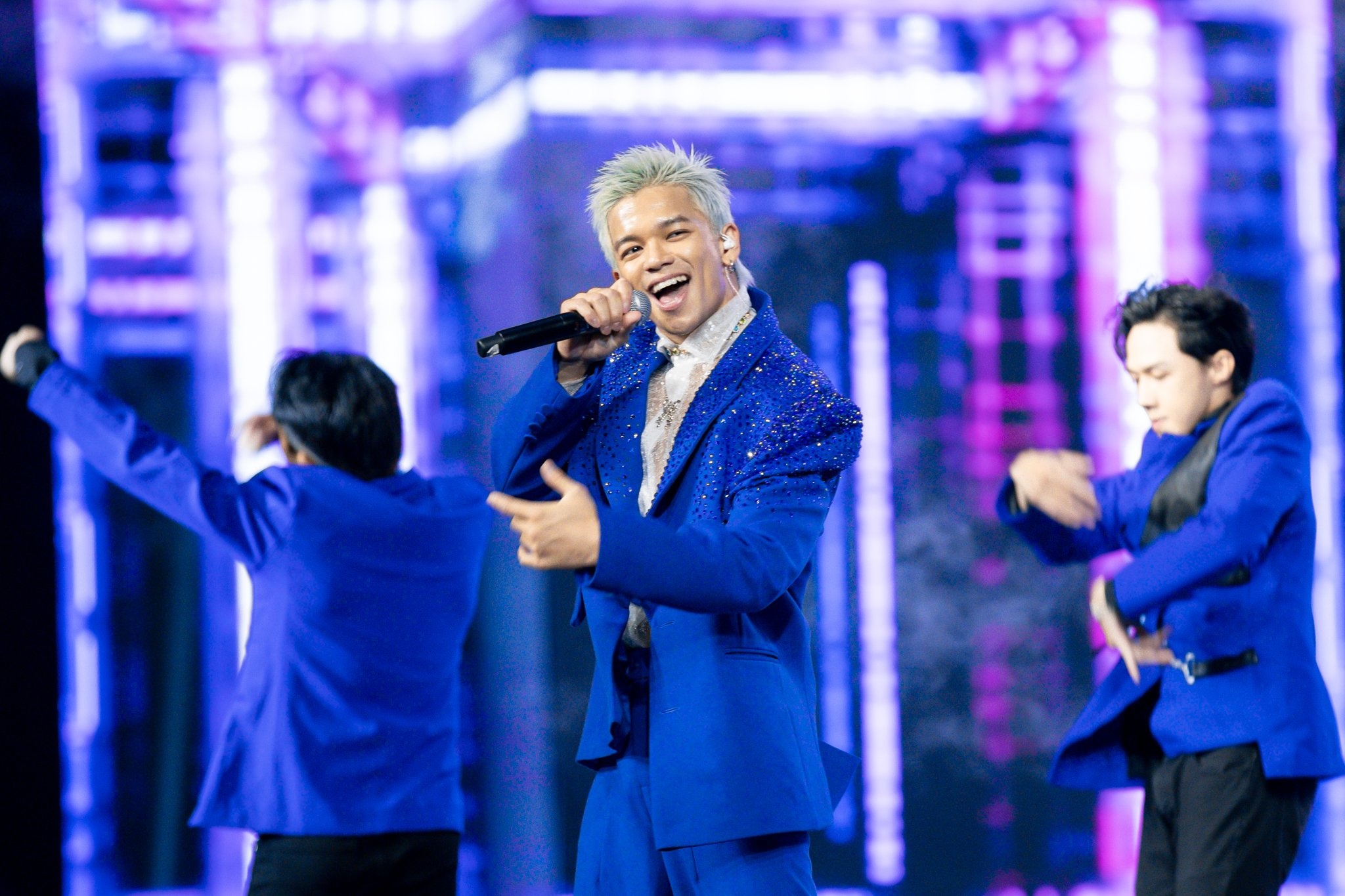 hoa hau hoa binh anh 9