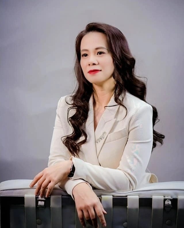 Shark Bình và vợ ảnh 2 Shark Binh va vo anh 2