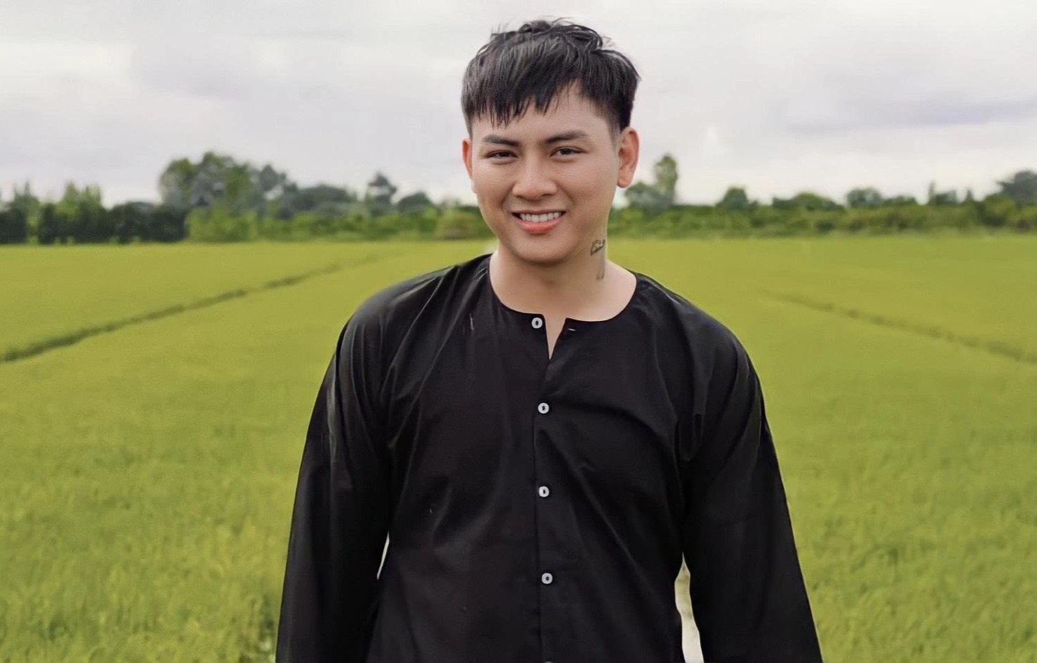 Hoai Lam tro lai anh 1