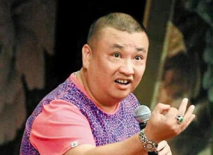 Dien vien Tran Kien Hung dot quy trong xe hoi o Quang Chau hinh anh