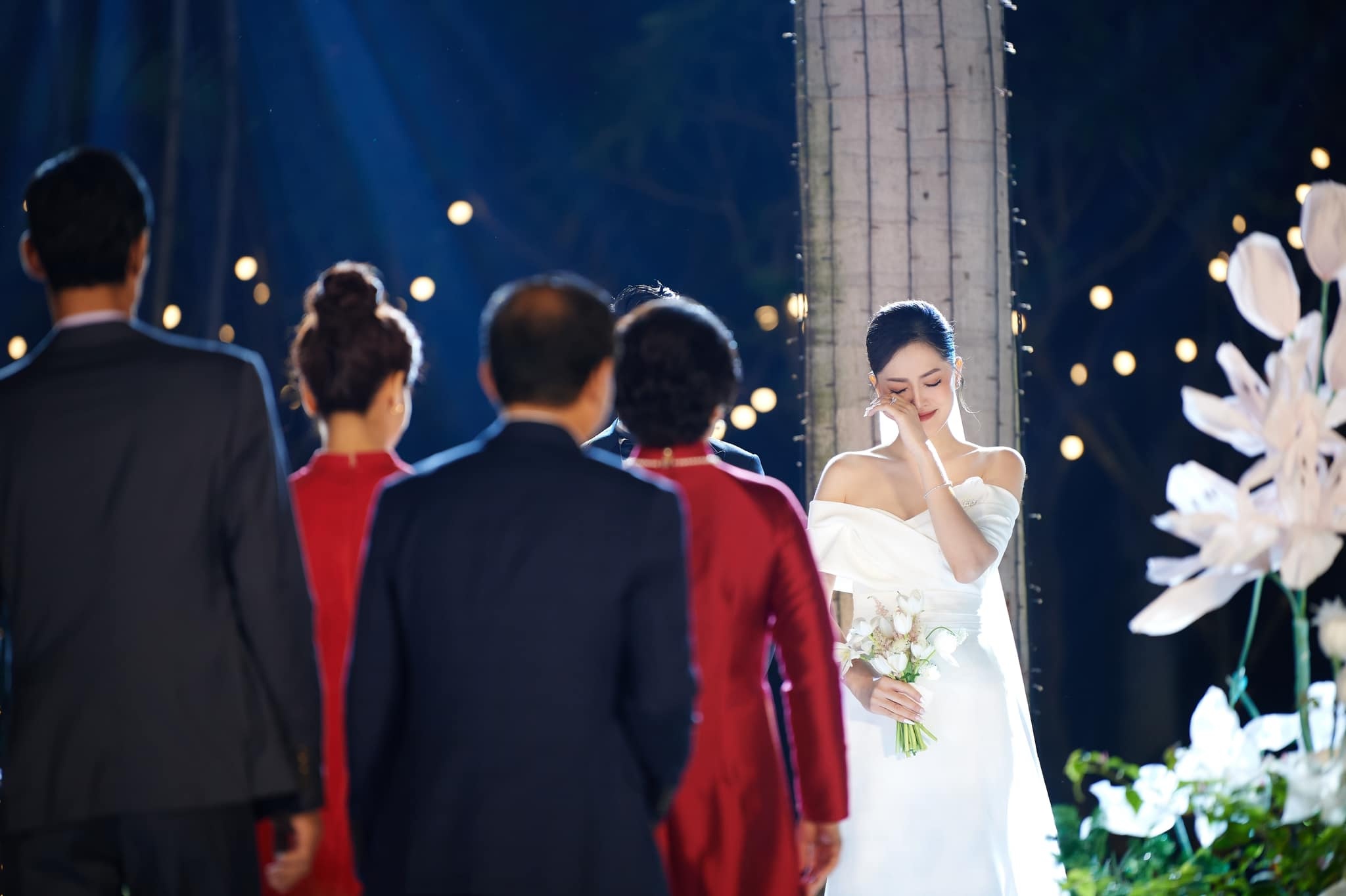 Phuong Nga cuoi anh 4