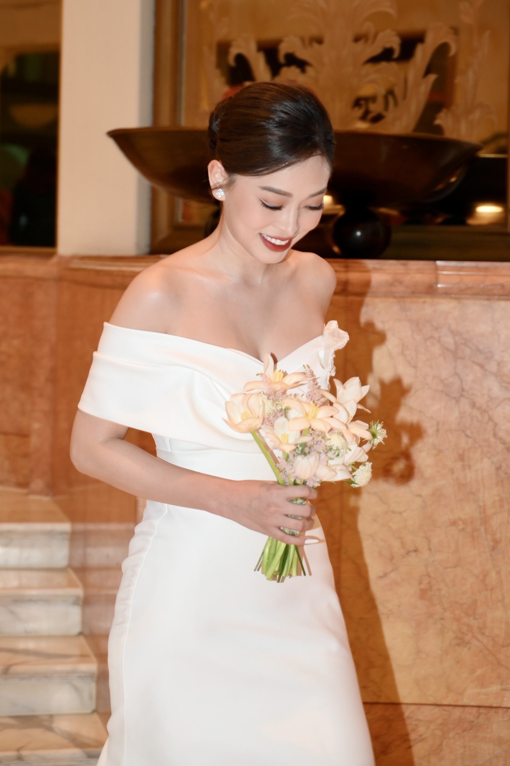 le cuoi Phuong Nga,  Binh An anh 1