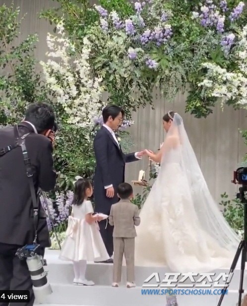 le cuoi Kim Yuna anh 2