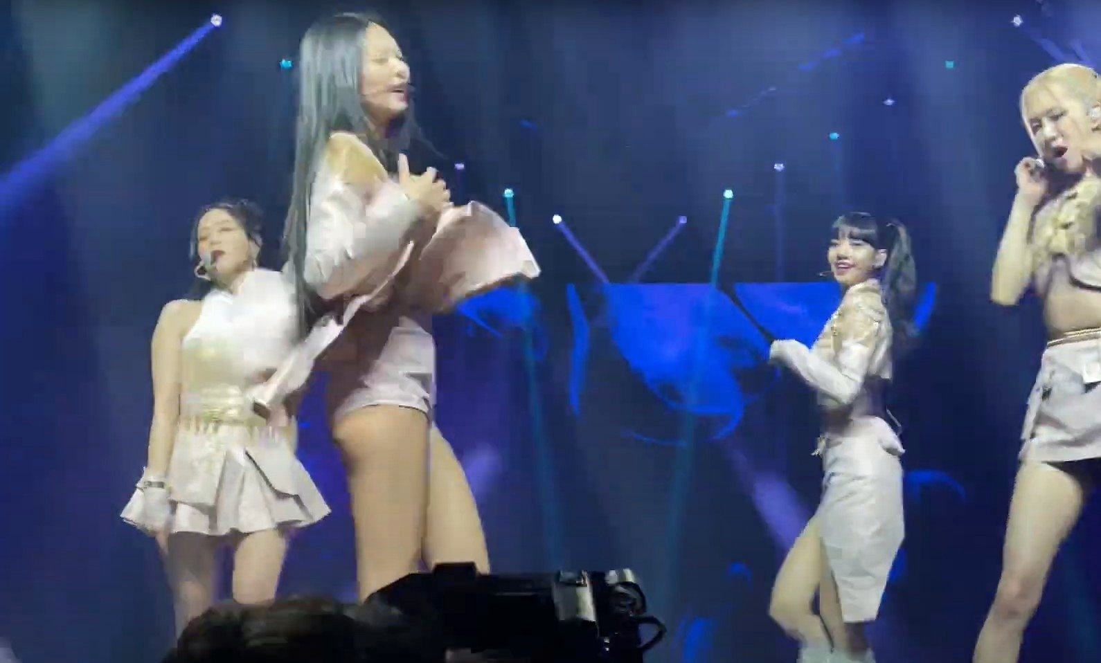 BlackPink mặc hở  ảnh 12 BlackPink mac ho anh 12