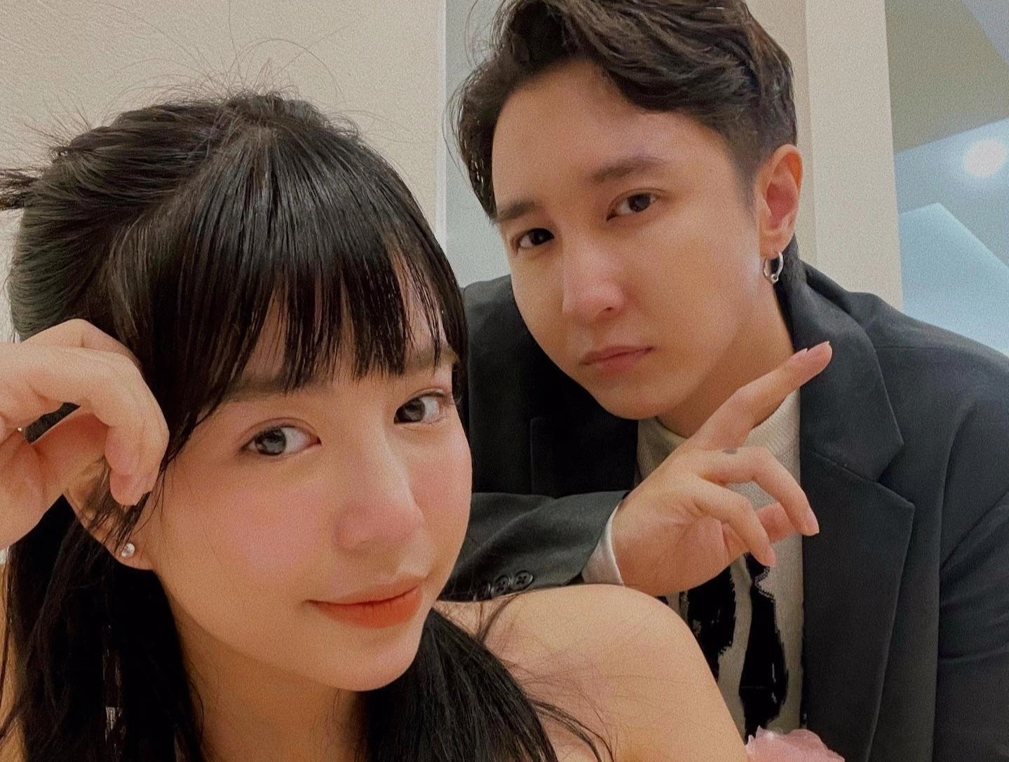 Ca si Key va Man Tien hoan dam cuoi hinh anh