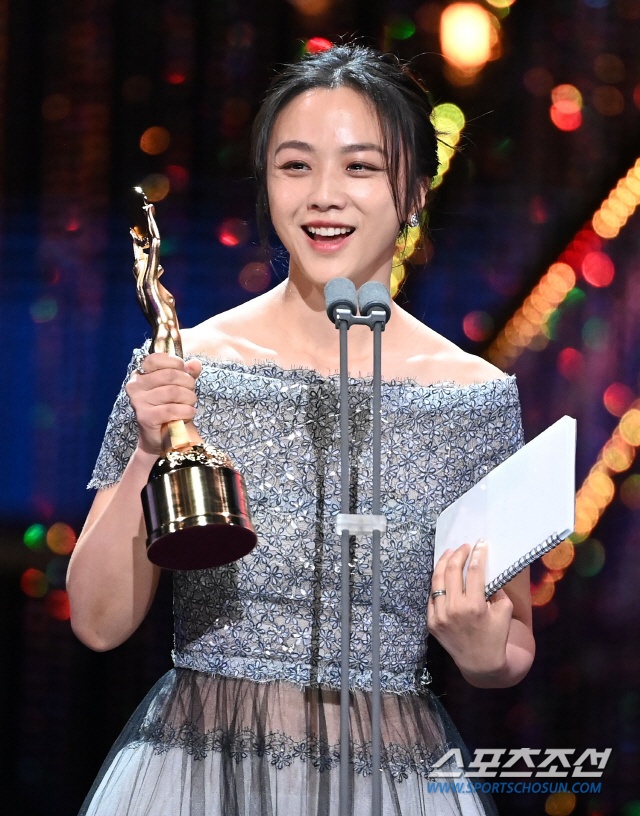 Thang Duy Rong xanh anh 1